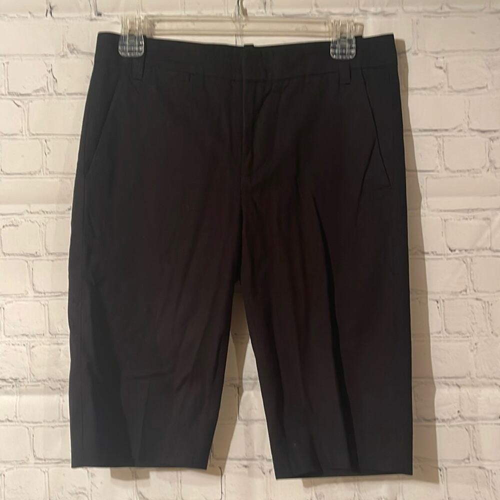Vince black chino Bermuda shorts size 2